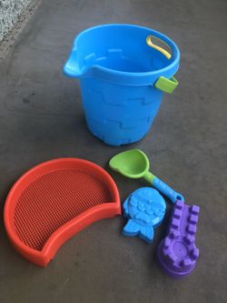 Beach toys