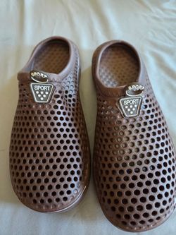 Crock like sandals