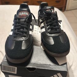Adidas Somba