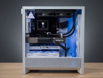High-End Gaming PC – Ryzen 7 9800X3D / RTX 5080 / 64GB DDR5 / 6TB NVMe (Gen5 + 990 Pro)