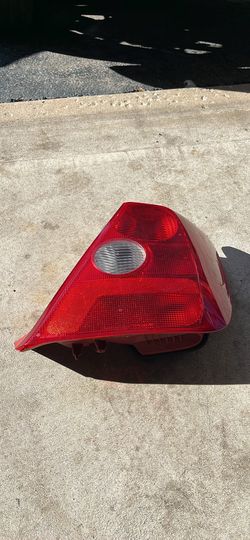 2002-2003 Civic Si OEM passenger side taillight