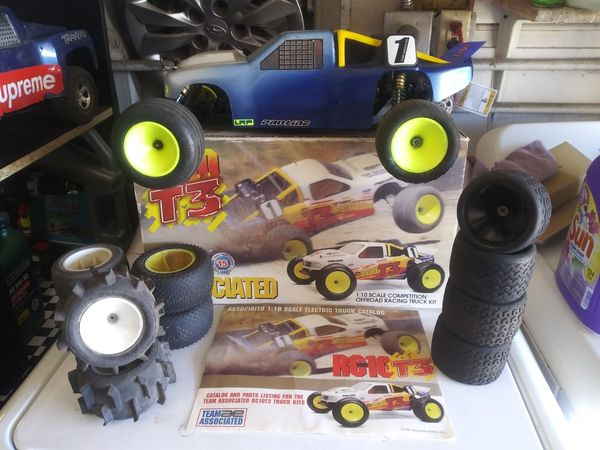 team associated t3 stadium truck