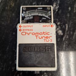 BOSS EFFECTS CHROMATIC TUNER PEDAL