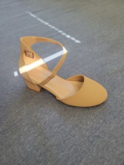 Girls Heel