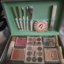 Color Nymph Make Up Set