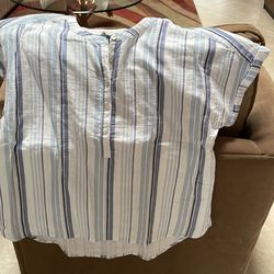 Cotton gauze top size medium