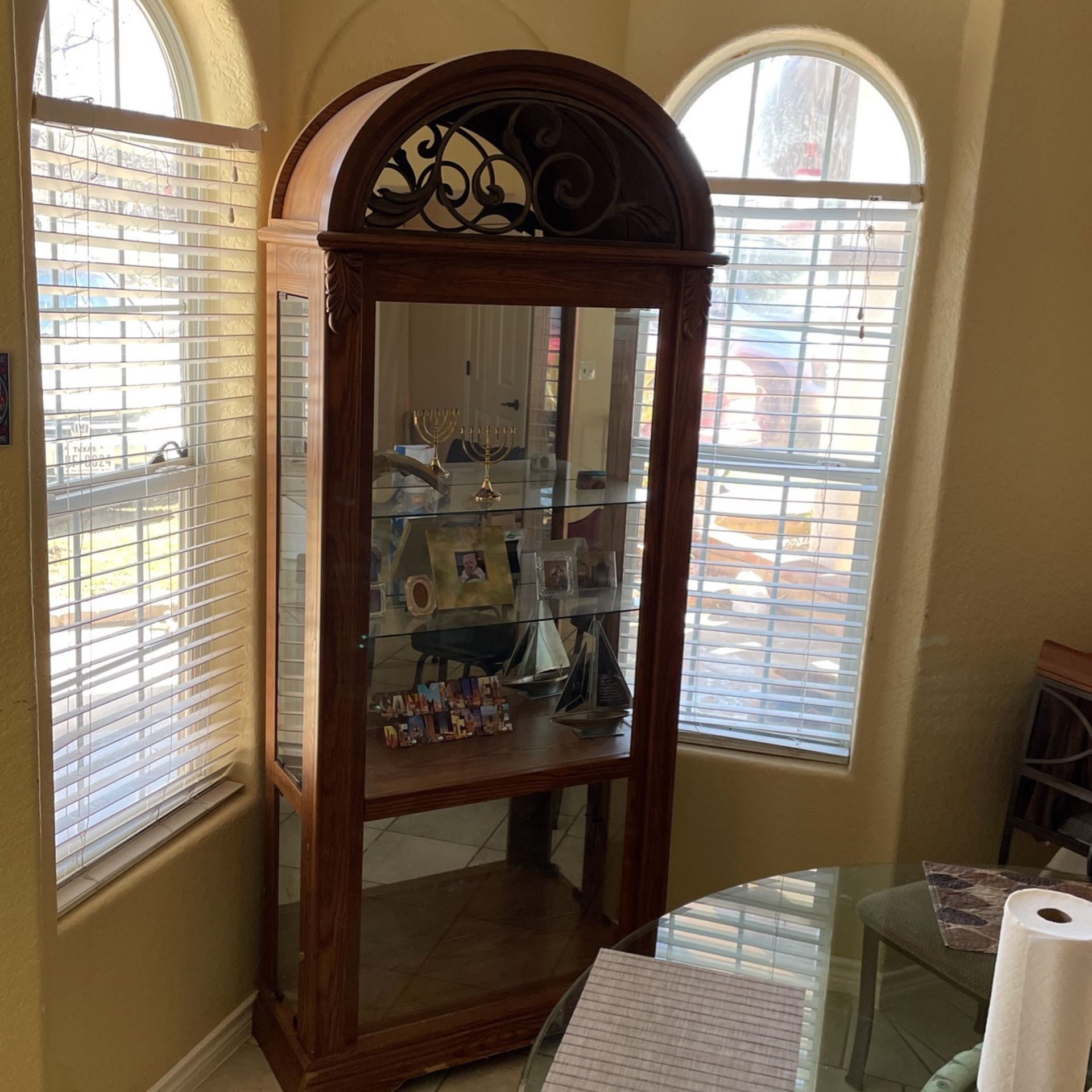 China Cabinet 35 X14 X 88 (in)