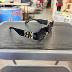 Miu sunglasses