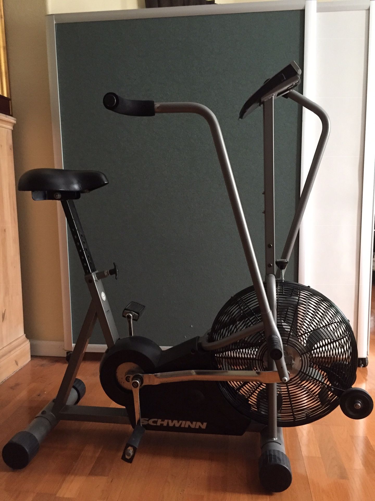 Schwinn airdyne evolution comp for sale sales