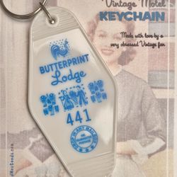 Keychain Butterprint Lodge  Vintage Pyrex Theme