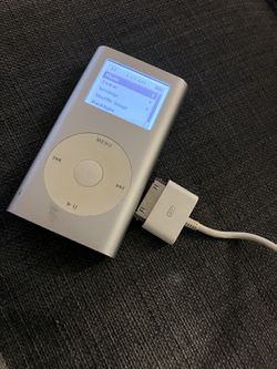 IPod Mini Silver 1st Generation - 6GB for Sale in Aurora, IL - OfferUp