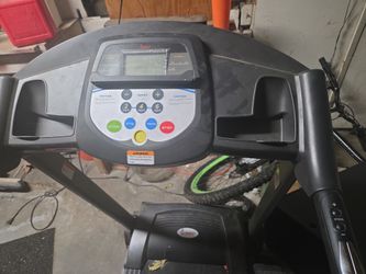 Treadmill For Sale 70