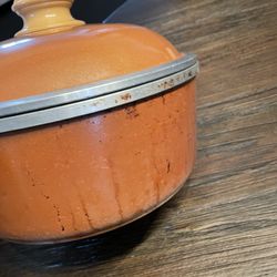 2 KITCHEN FAIR POTS PICK UP TODAY