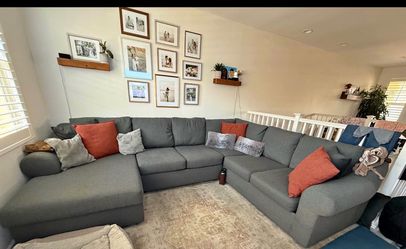 Sectional couch