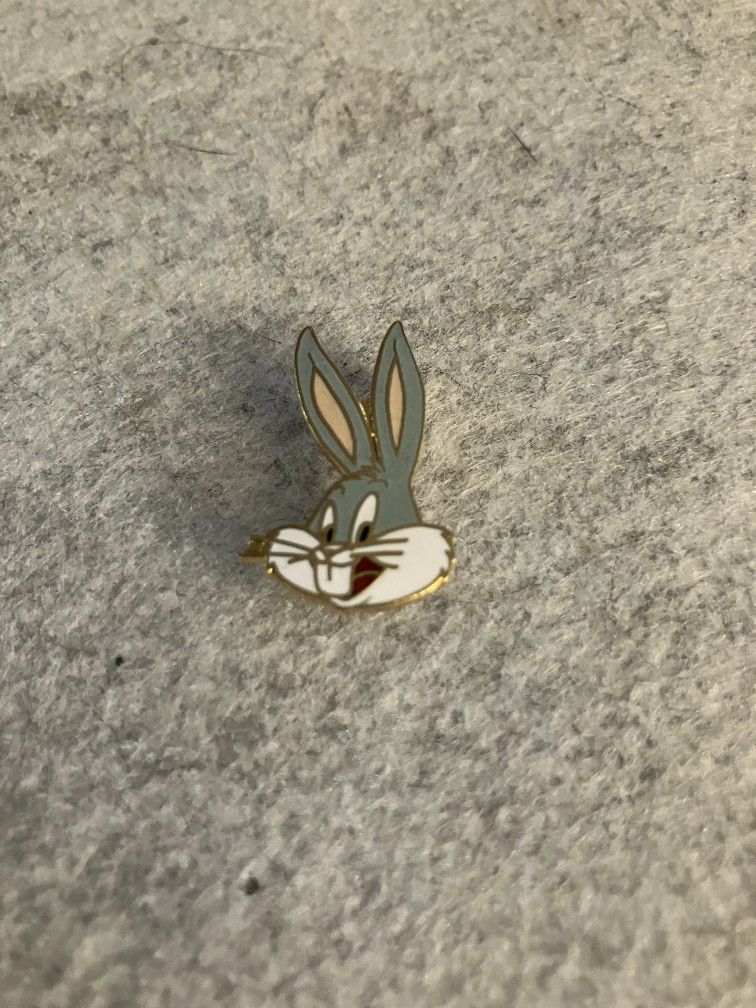 Vintage 1990 Looney Tunes Bugs Bunny Collectible Pin