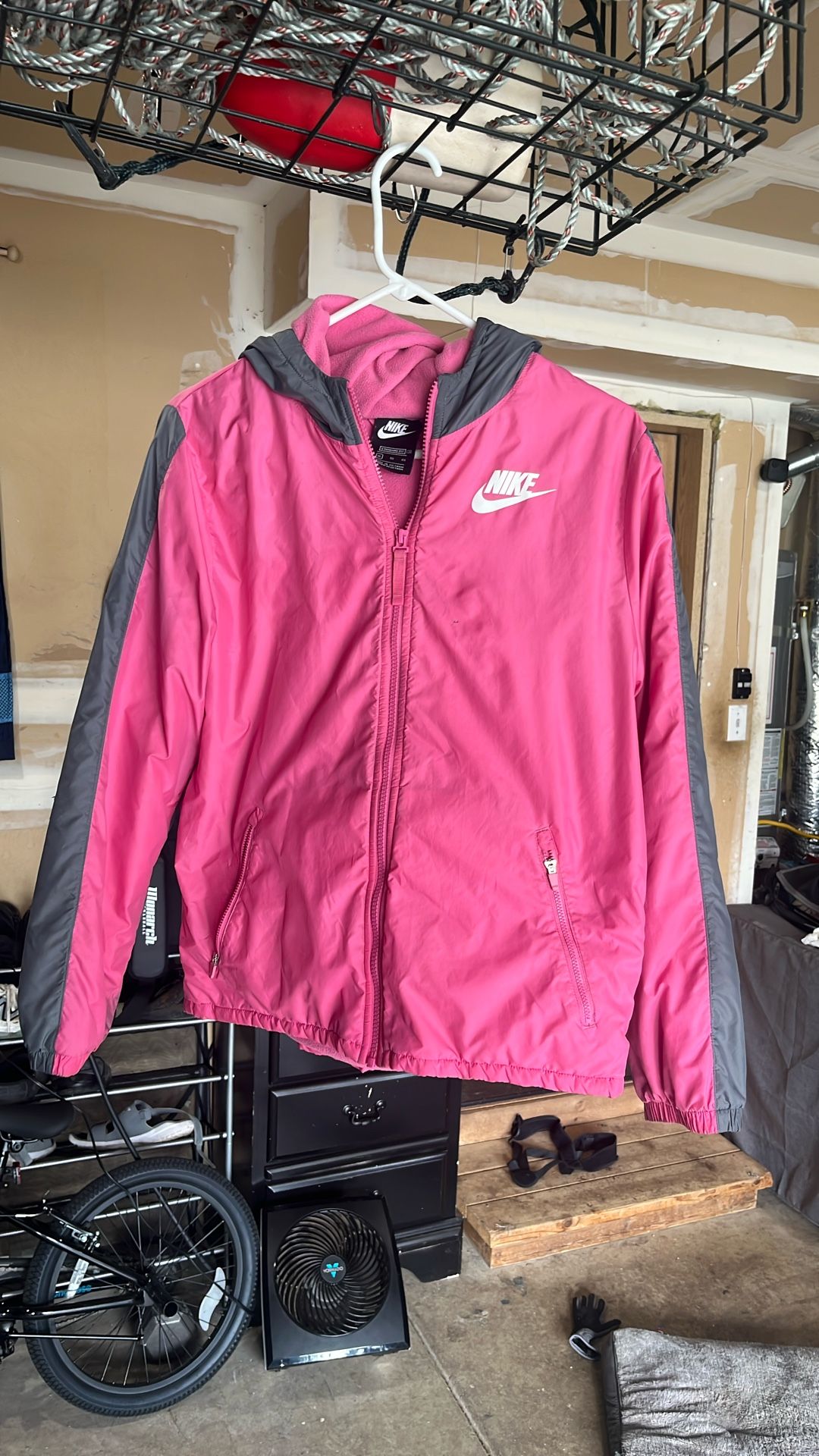 Girls Youth XL Nike Jacket
