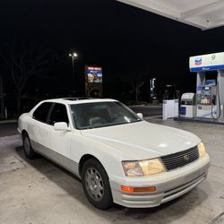 1997 Lexus LS400
