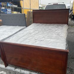 Cama Queen Size Nueva En Caja Incluye Colchones