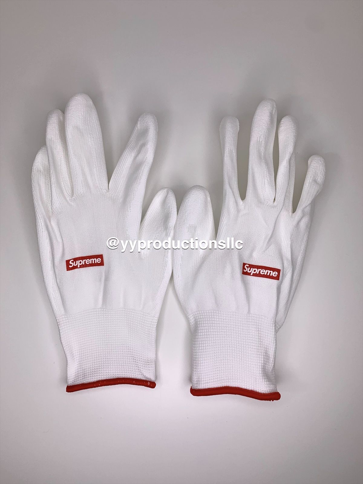 Supreme Rubberized Box Logo Gloves (Red/White)