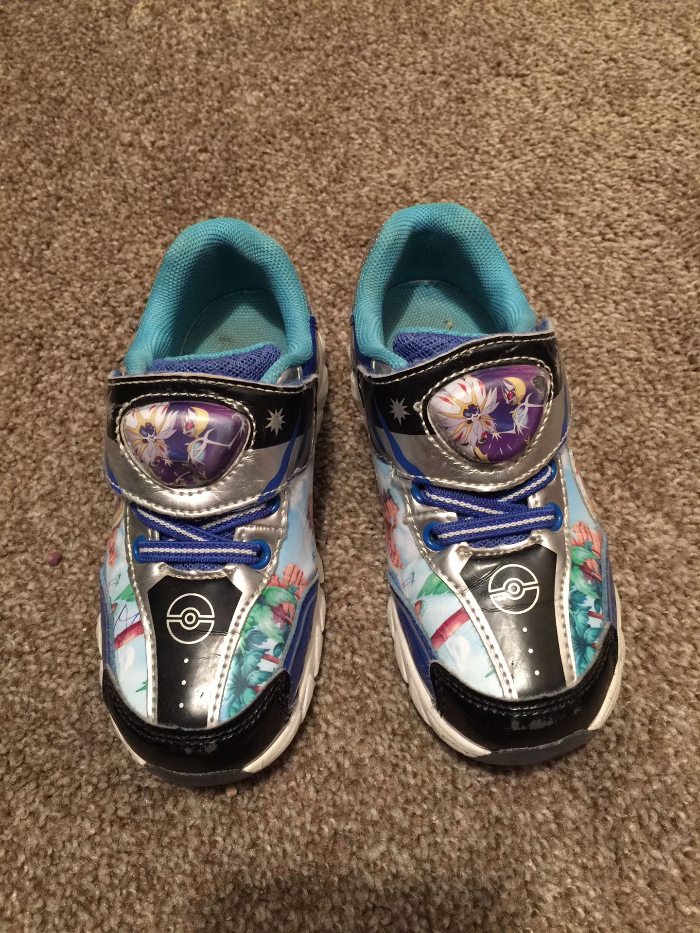 Girls boat size 11