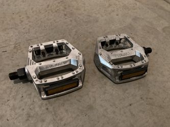 Vintage VP-550 Pedals