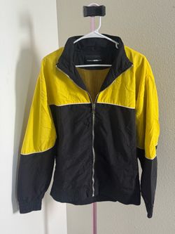 Yellow and black fashion nova windbreaker size XL