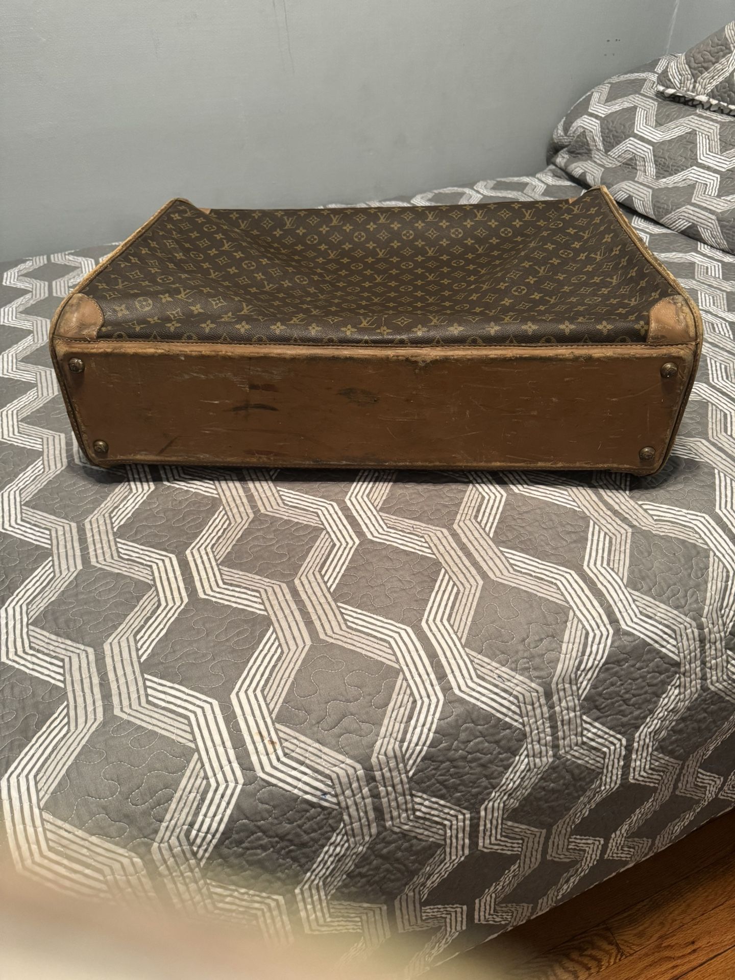 Louis Vuitton Luggage   Vintage