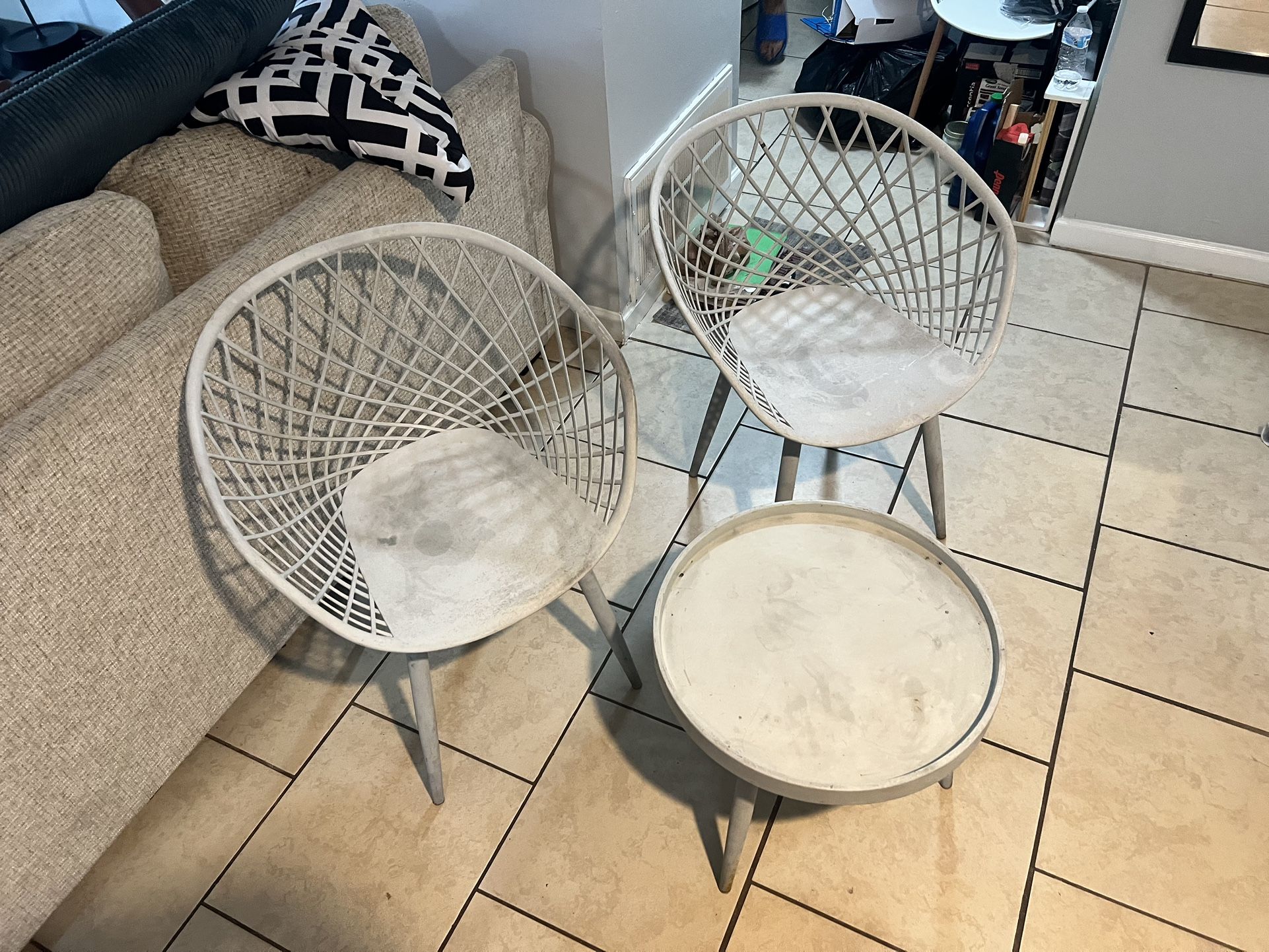 2 Chairs And Table