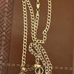 10k Dimond Cut Chain And Two Pendants Solid Gold Like New 28 Grams Together 1750