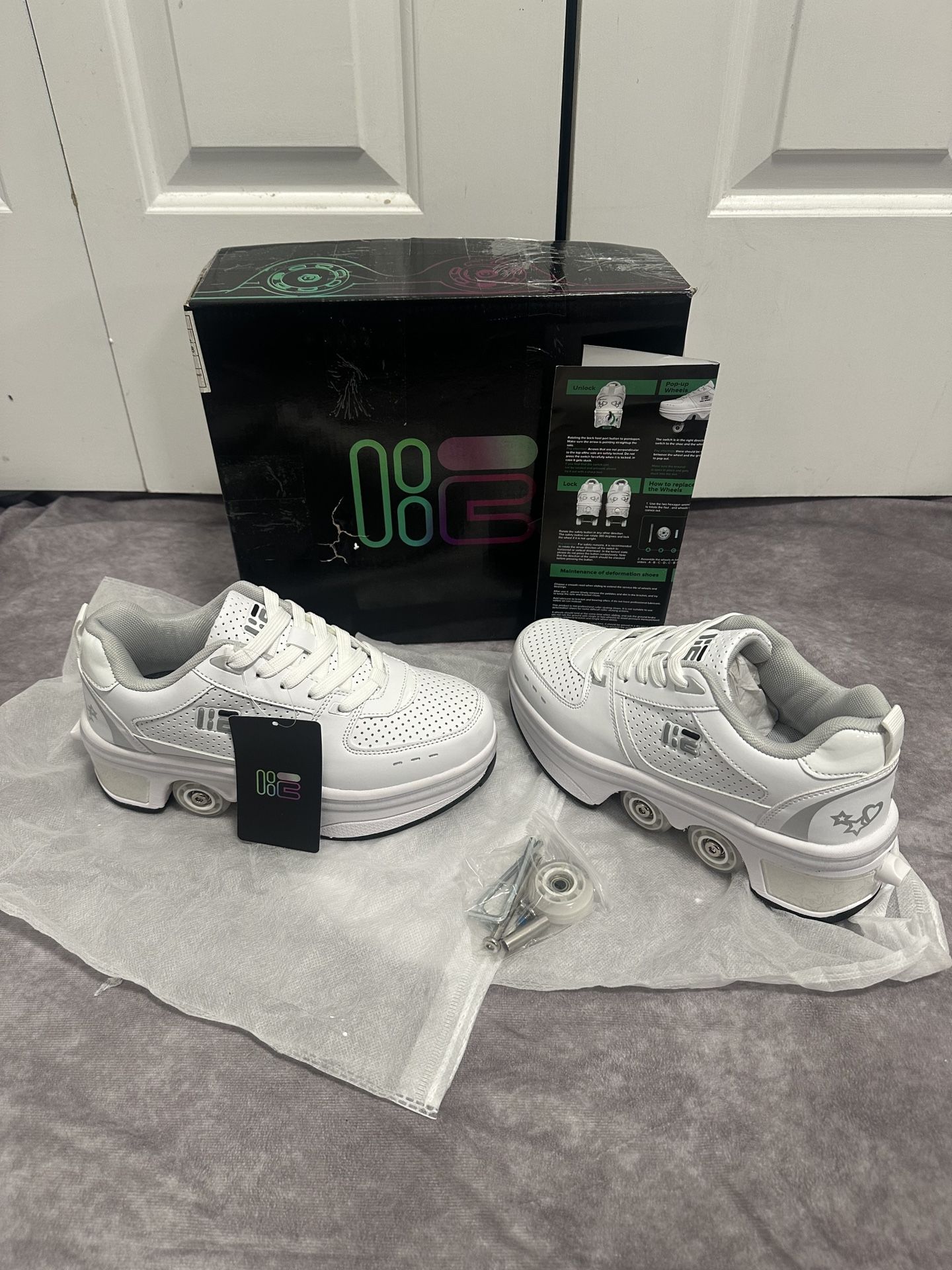 2-in-1 Roller Skates Shoes with Retractable 4 Wheels & Pop-Out Deformation Sneakers
