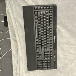 Corsair Wireless Gaming Keyboard 