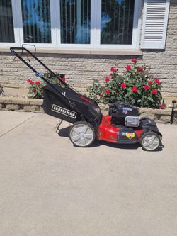 $175 CRAFTSMAN Platinum 7.25 Lawn Mower 163cc FWD