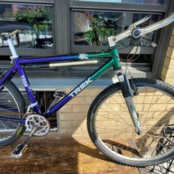 TREK Mountain Bike