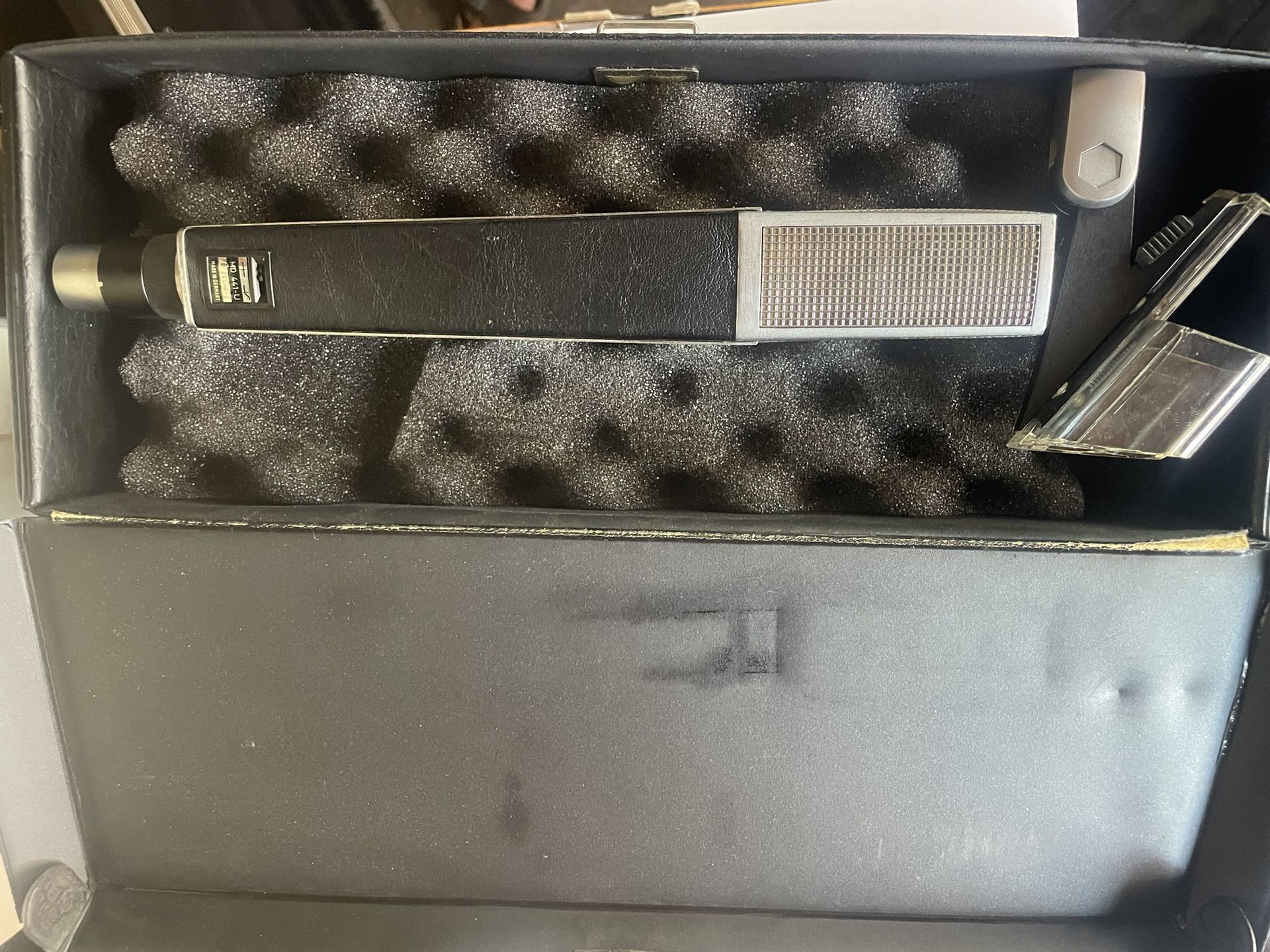 Sennheiser MD 441-U microphone