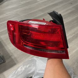 Audi Tail Light Left 11-6320-00