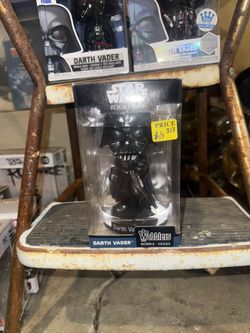 Darth Vader Figurine 