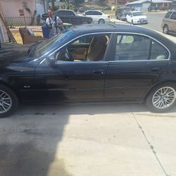 2001 BMW 530i