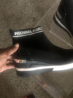 Michael Kors boots worn once size 10