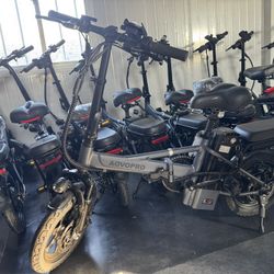 Electric folding bicycle