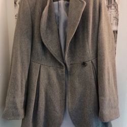 Calvin Klein Ladies Grey Jacket With Pleated Details.