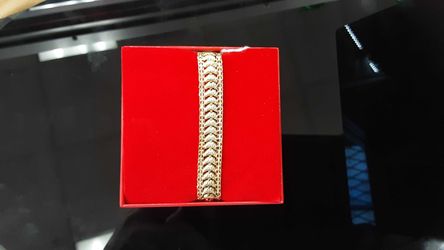 Yellow Gold 14k (.585) 17.3 grams 8 inch