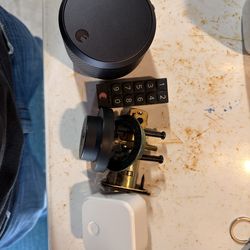 August lock with keypad and WiFi module