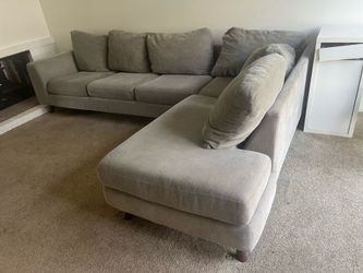 Living spaces sectional sofa
