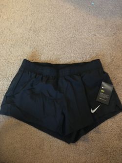 Nike shorts Women