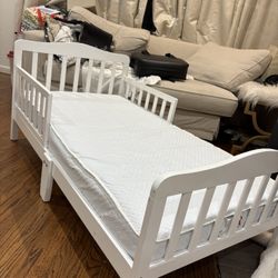Toddler Bed 