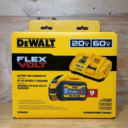 DEWALT FLEXVOLT 20V/60V MAX 9.0Ah Battery and Charger Kit DCB609C