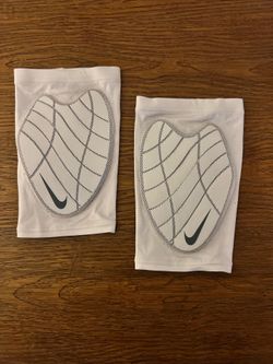 NIKE PRO KNEE/ SHIN/ELBOW PAD SLEEVES