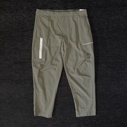 NIKE SEQUOIA PANTS SIZE 36