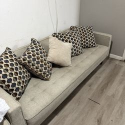 Sofa 