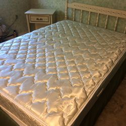  Twin Bed With Night Stand 